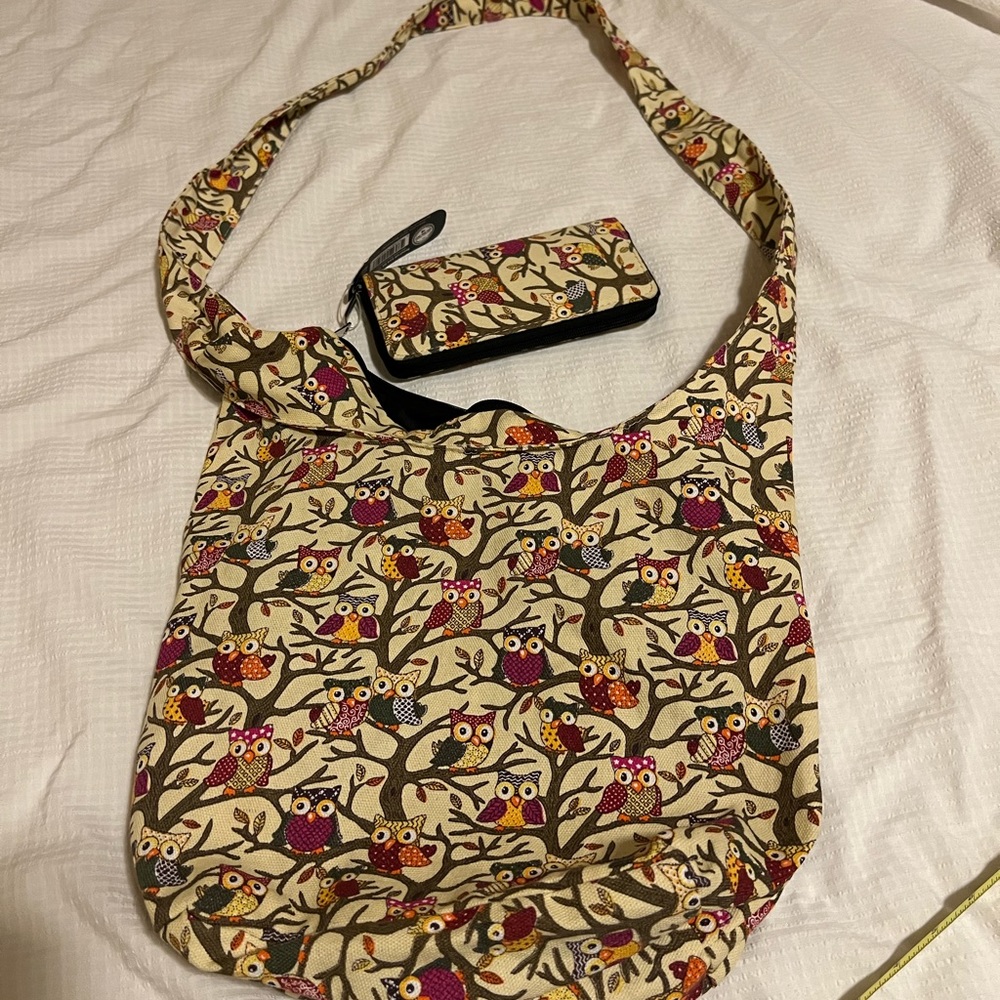 Sofia Vitali Owl Print hobo style bag with matching wallet.  NWT